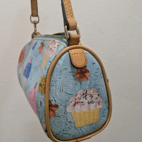 DOONEY & BOURKE Leather  BARREL CUPCAKE BAG - Picture 3 of 6